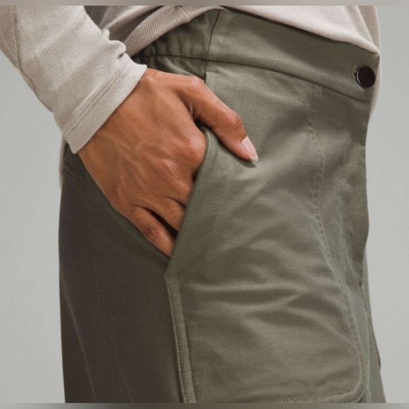 Lululemon Light Utilitech Cargo Pants Olive Green Pants High Waist 30 Like New - Picture 5 of 11